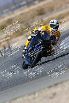 media/Mar-12-2022-SoCal Trackdays (Sat) [[152081554b]]/Turn 11 (1035am)/